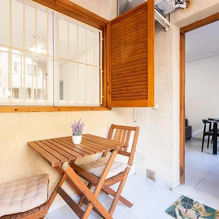 Playa Naufragos Y Piscina Comunitaria アパート *